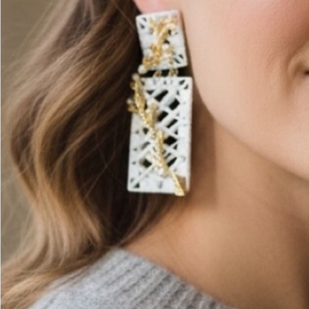 Tuckernuck Gold Gracen Earring GOLD VINE S107446 NWT Oversized Preppy Jewelry